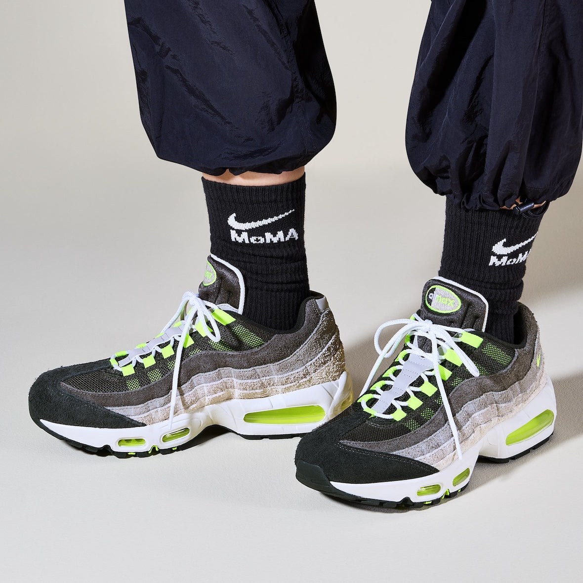 Nike Air Max 95 OG 'Reverse Neon' HM4738-001