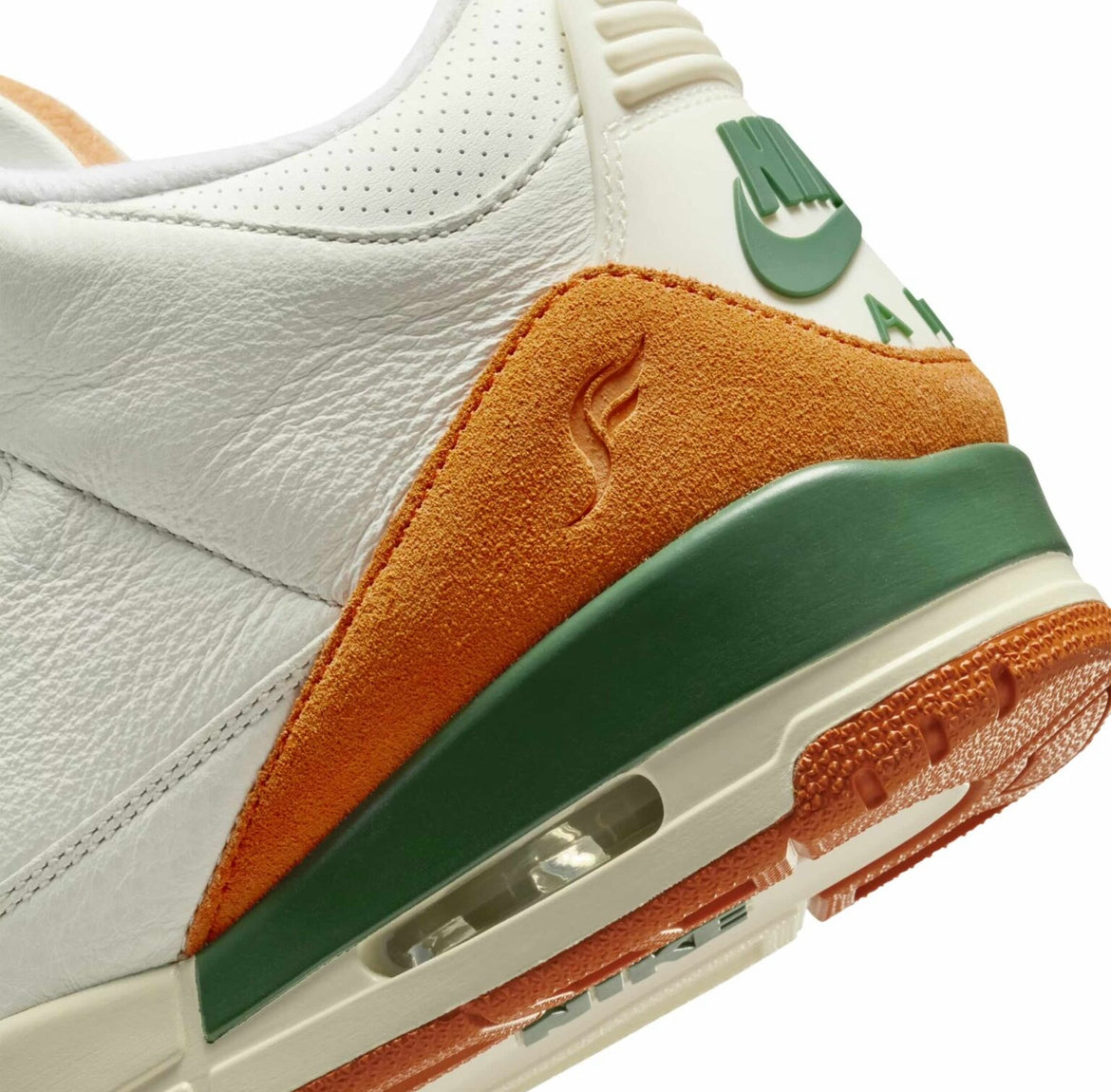 Air Jordan 3 'Sail Gorge Green' IF4491-100