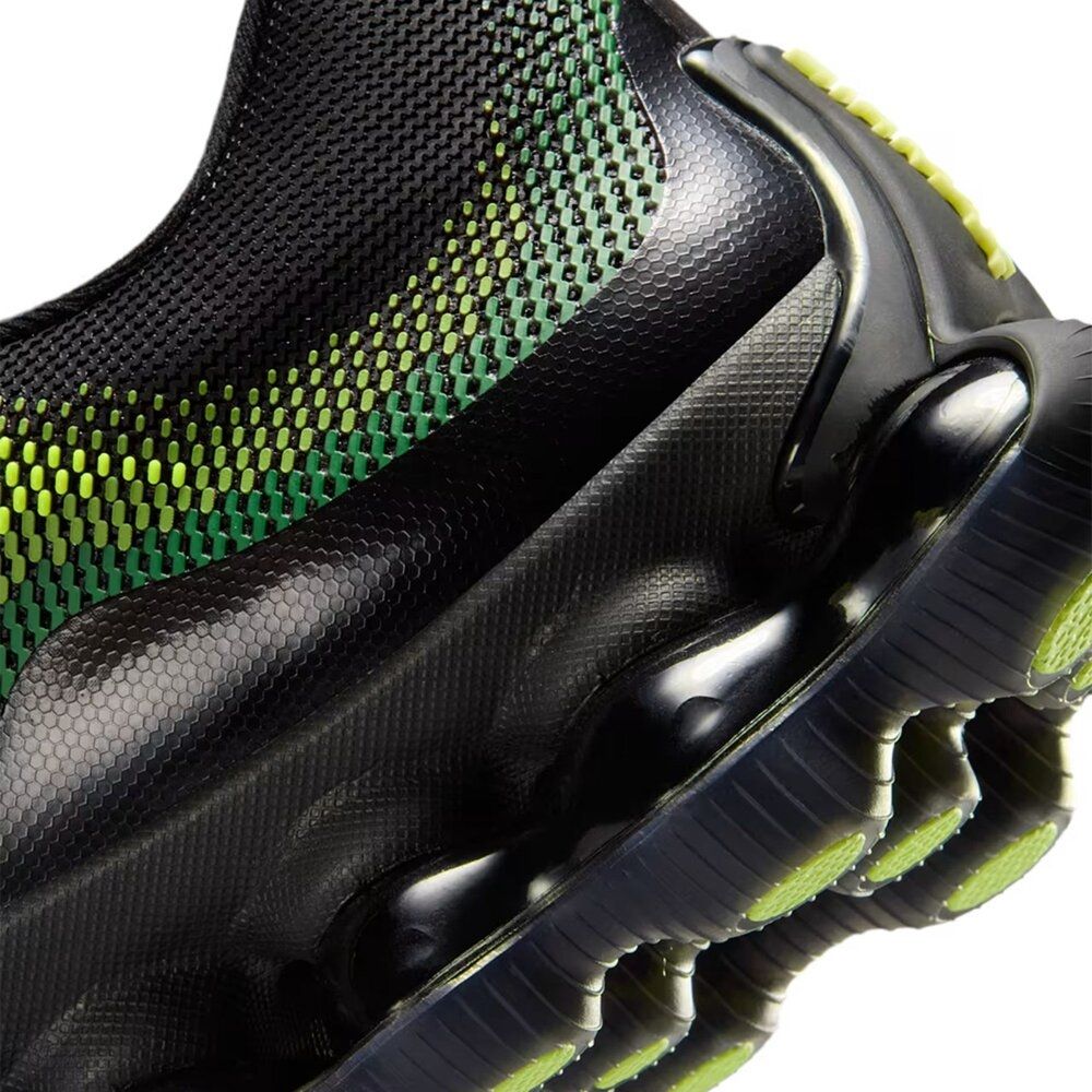 Nike Air Liquid Max 'Black Green Apple' IQ7634-001