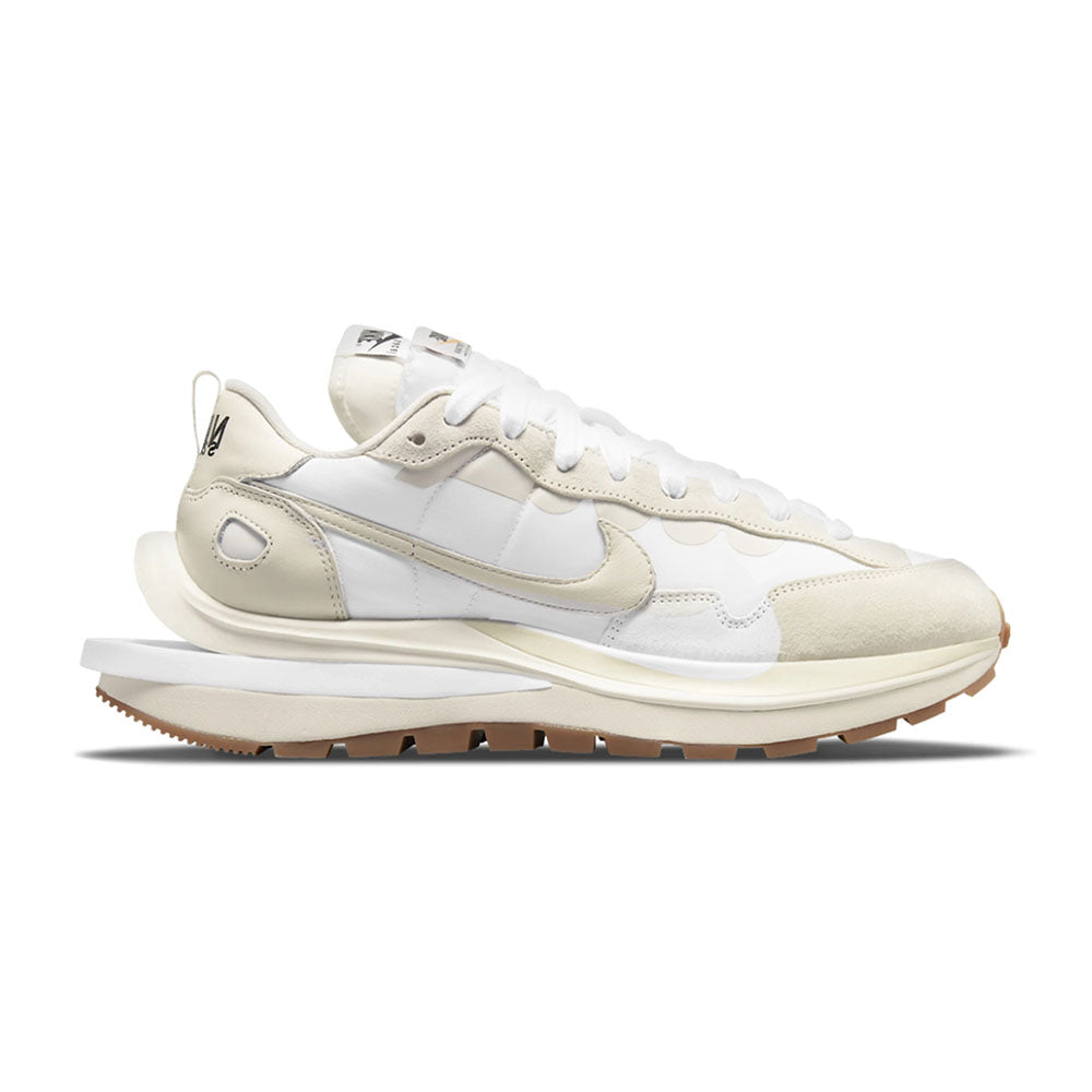 Nike x sacai Vaporwaffle Sail Gum DD1875-100