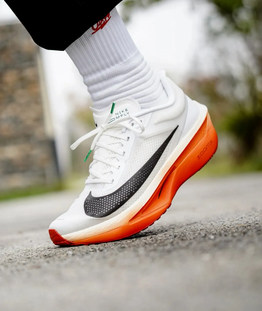 Eliud Kipchoge x Nike Zoom Fly 6 'It's Just The Start' HJ7038-100
