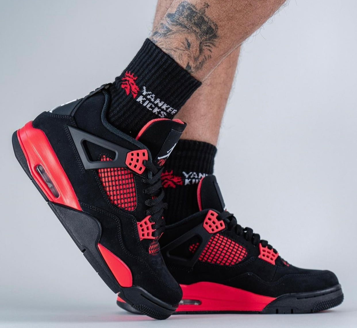 Air Jordan 4 Retro 'Red Thunder' CT8527-016