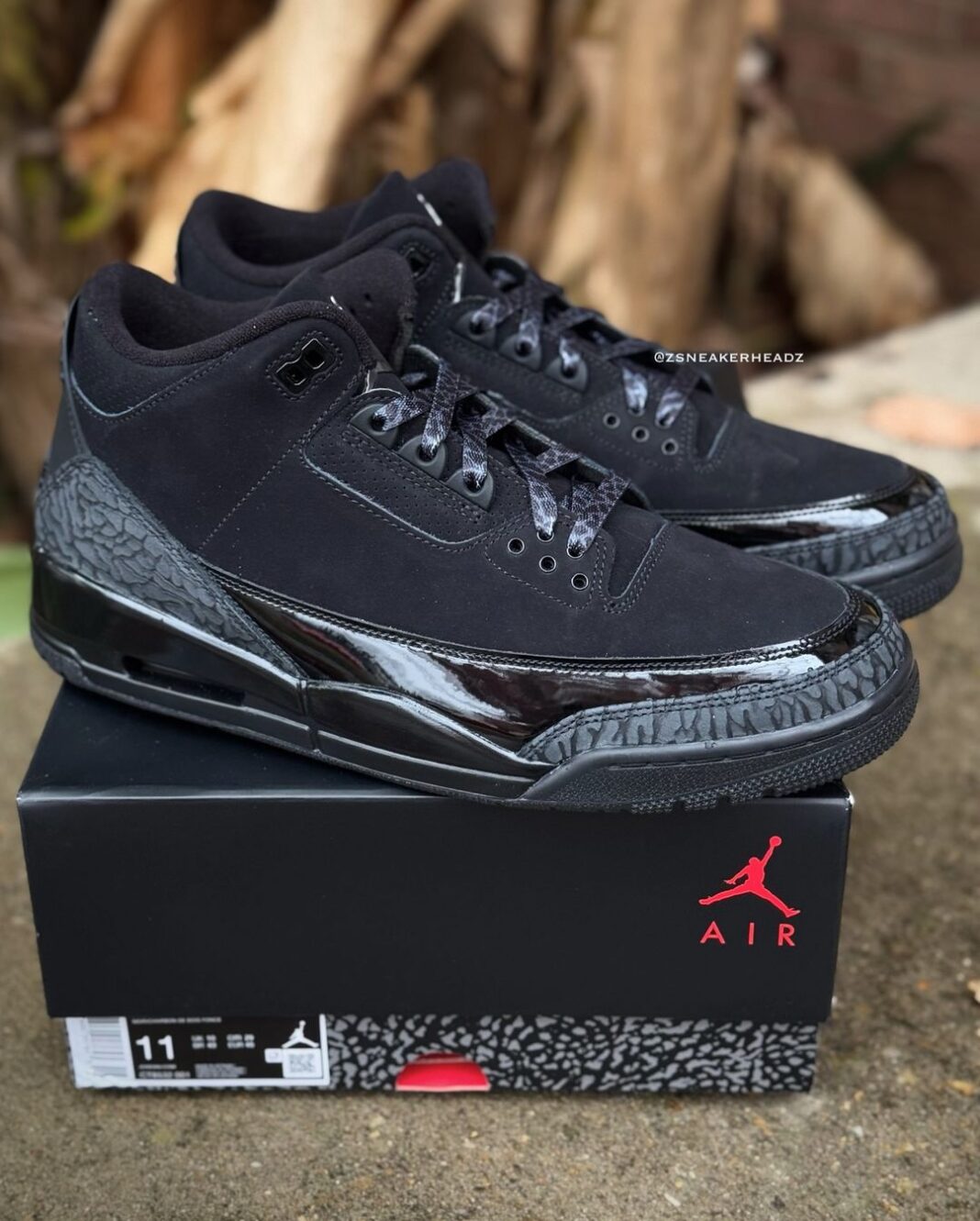 Air Jordan 3 Retro 2025 'Black Cat' CT8532-001