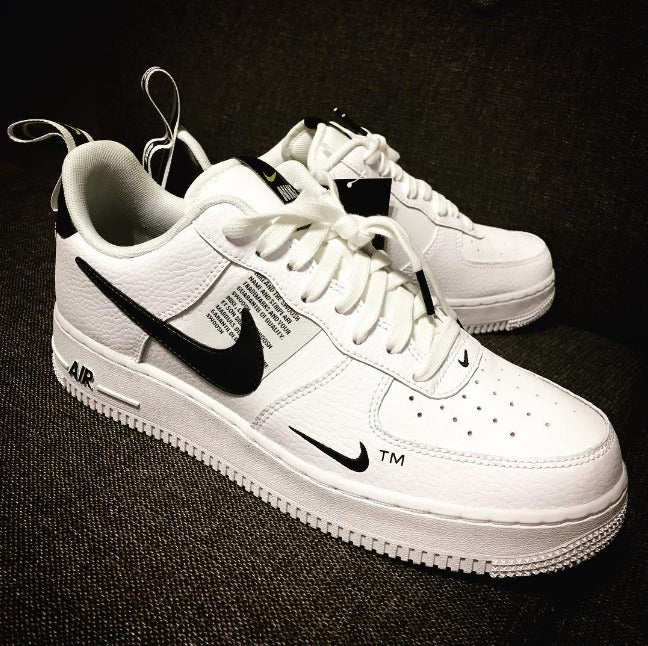 Nike Air Force 1 '07 LV8 Utility Overbranding