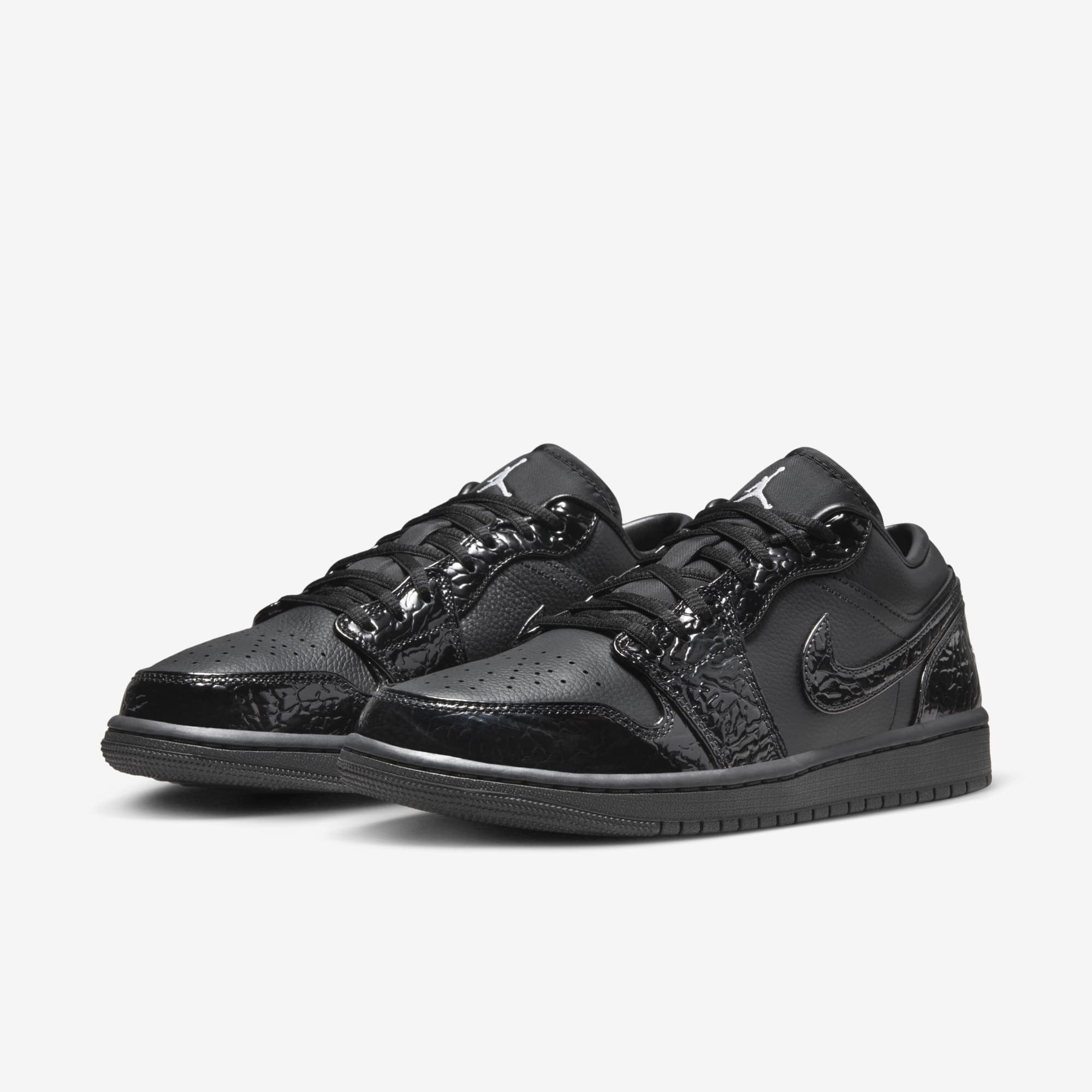 Air Jordan 1 Low SE 'Black Croc' HJ7743-010 Damen Herren