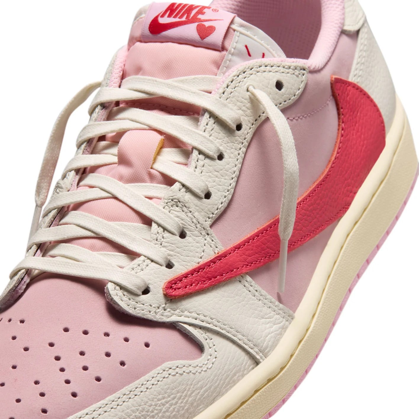 Travis Scott x Air Jordan 1 Retro Low OG 'Sail Tropical Pink' IQ7604-101