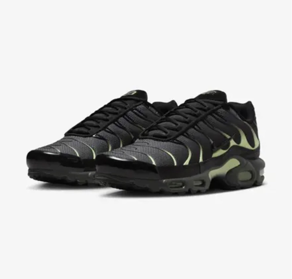 Nike Air Max Plus 'Iron Gray/Light Liquid Lime/Black' DM0032-035