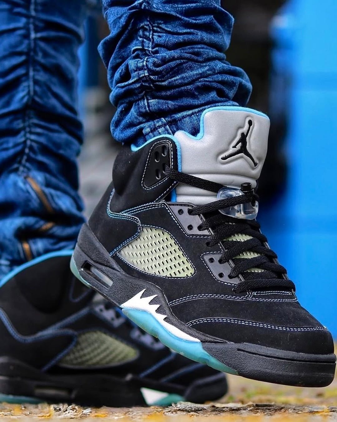 Air Jordan 5 Retro Noir Université Bleu DD0587-008 (2026)