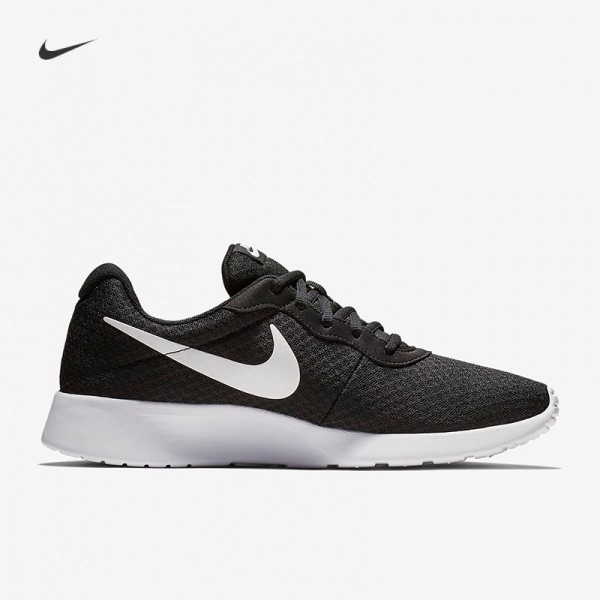 Nike Tanjun Women's Shoe 812655-011