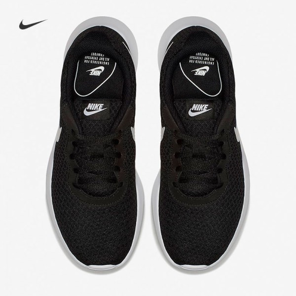 Nike Tanjun Women's Shoe 812655-011