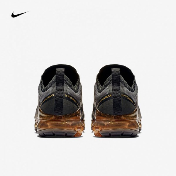 Nike Air VaporMax 2019    Shoe AR6631-002